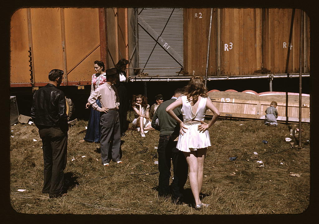 Backstage at the girlie show at the Vermont state fair, Rutland. 1600 color photographs from the 1930s-1940s